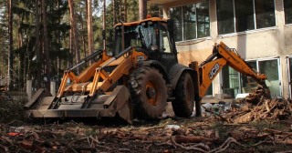 Расчистка участка Полысаево, цена от 5249 руб.